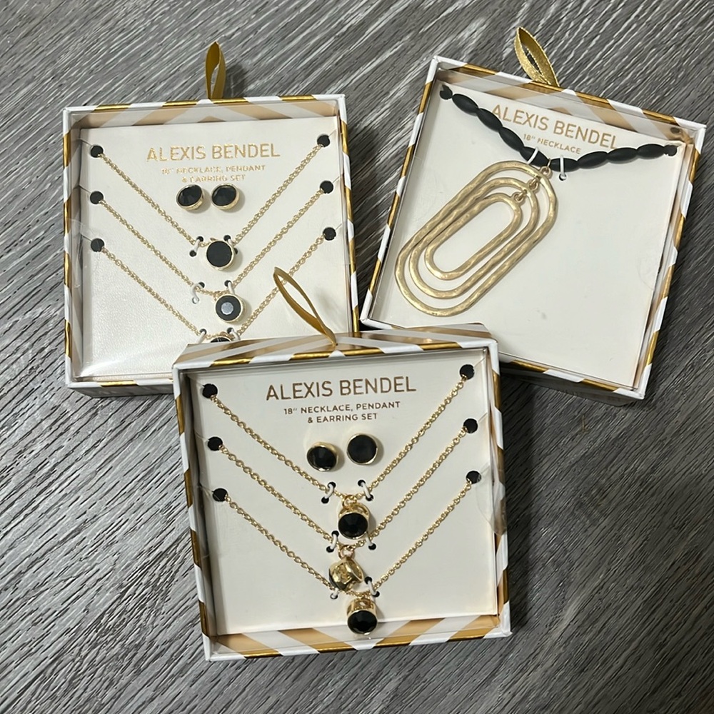 Alexis Bendel Trio Necklace Set